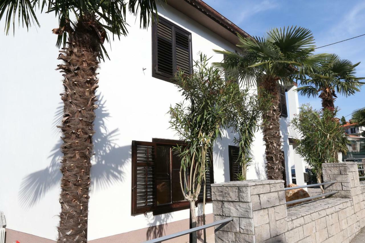 Robo 1 Koper Exterior photo